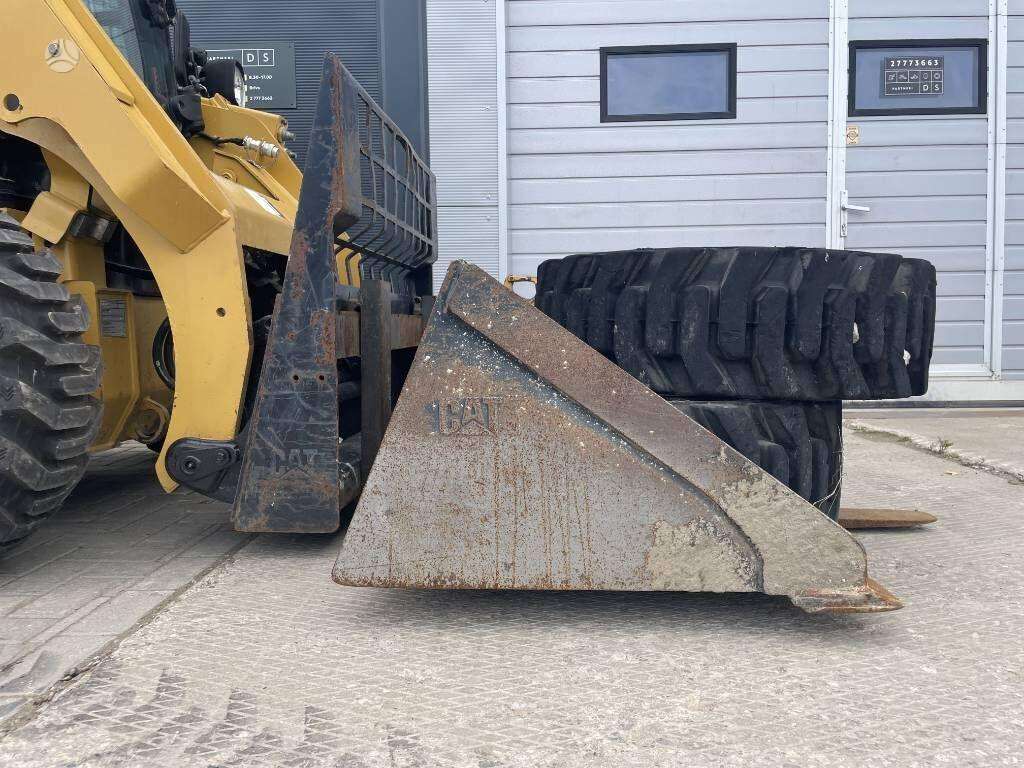 Caterpillar 236D, мини-погрузчики