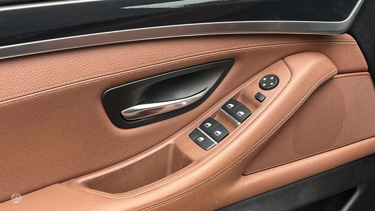 BMW 520, 2.0 l., wagon