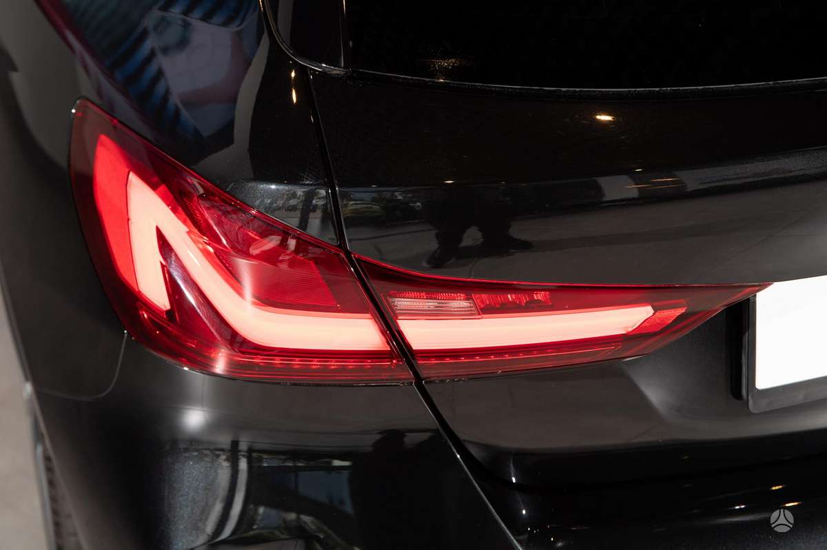 BMW 128, 2.0 l., Хэтчбек