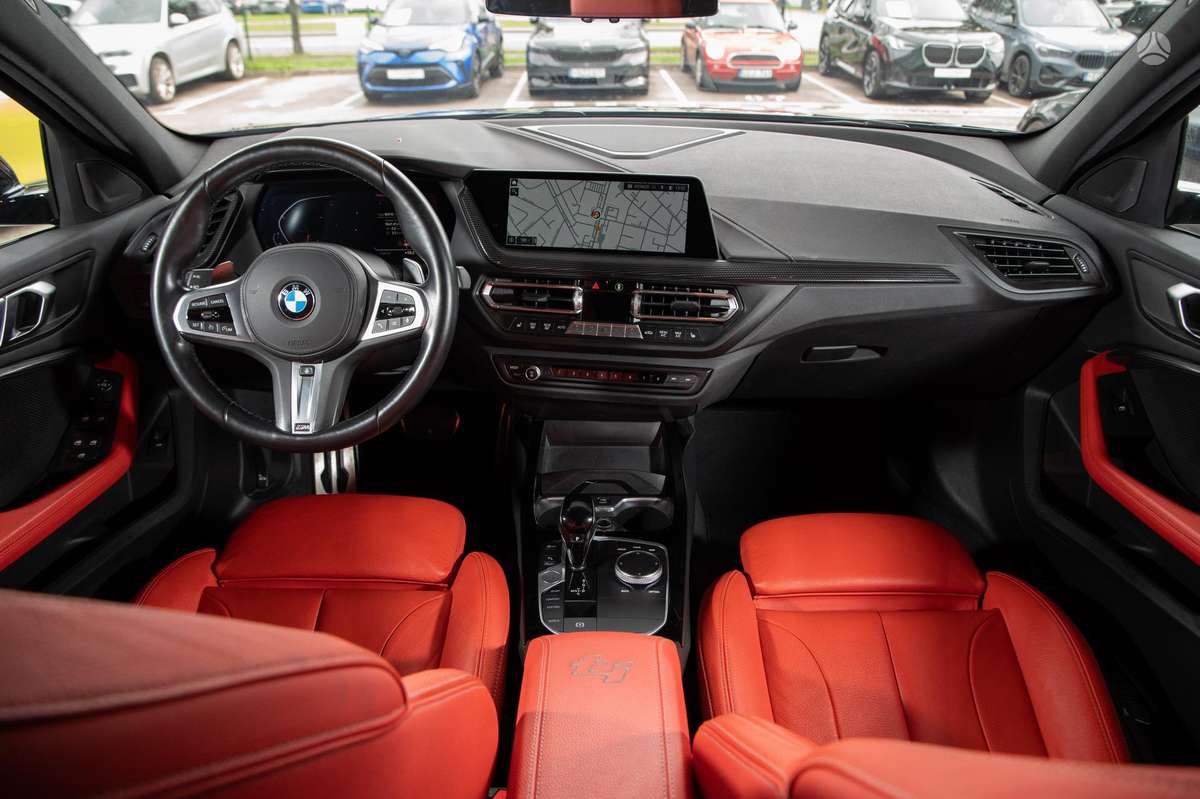 BMW 128, 2.0 l., hatchback