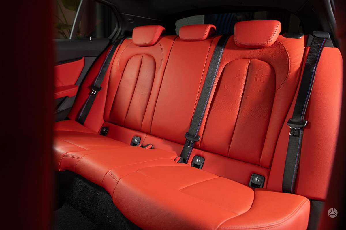 BMW 128, 2.0 l., Хэтчбек