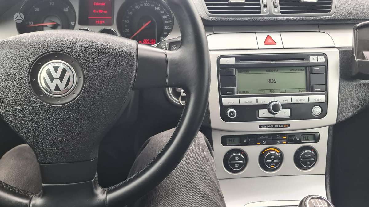 Volkswagen Passat, 2.0 l., Универсал