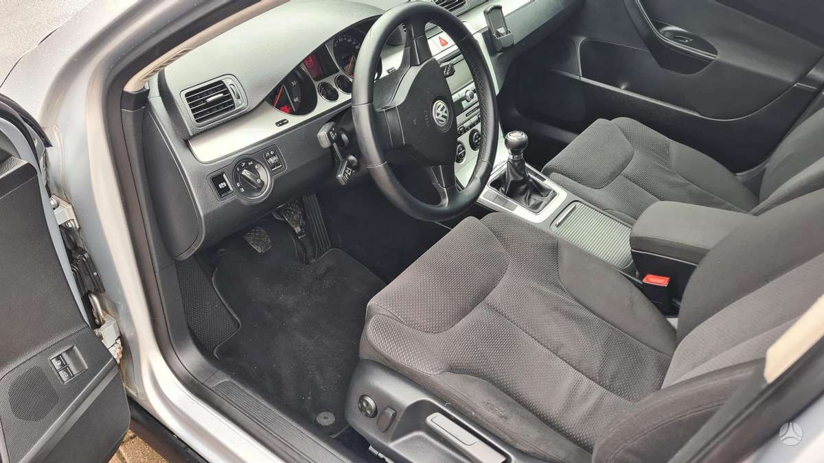 Volkswagen Passat, 2.0 l., Универсал