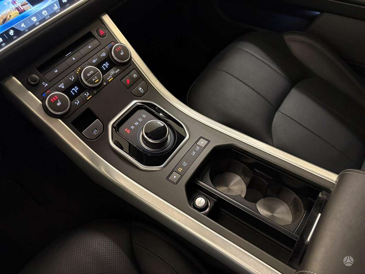 Land Rover Evoque, 2.0 l., off-road / crossover