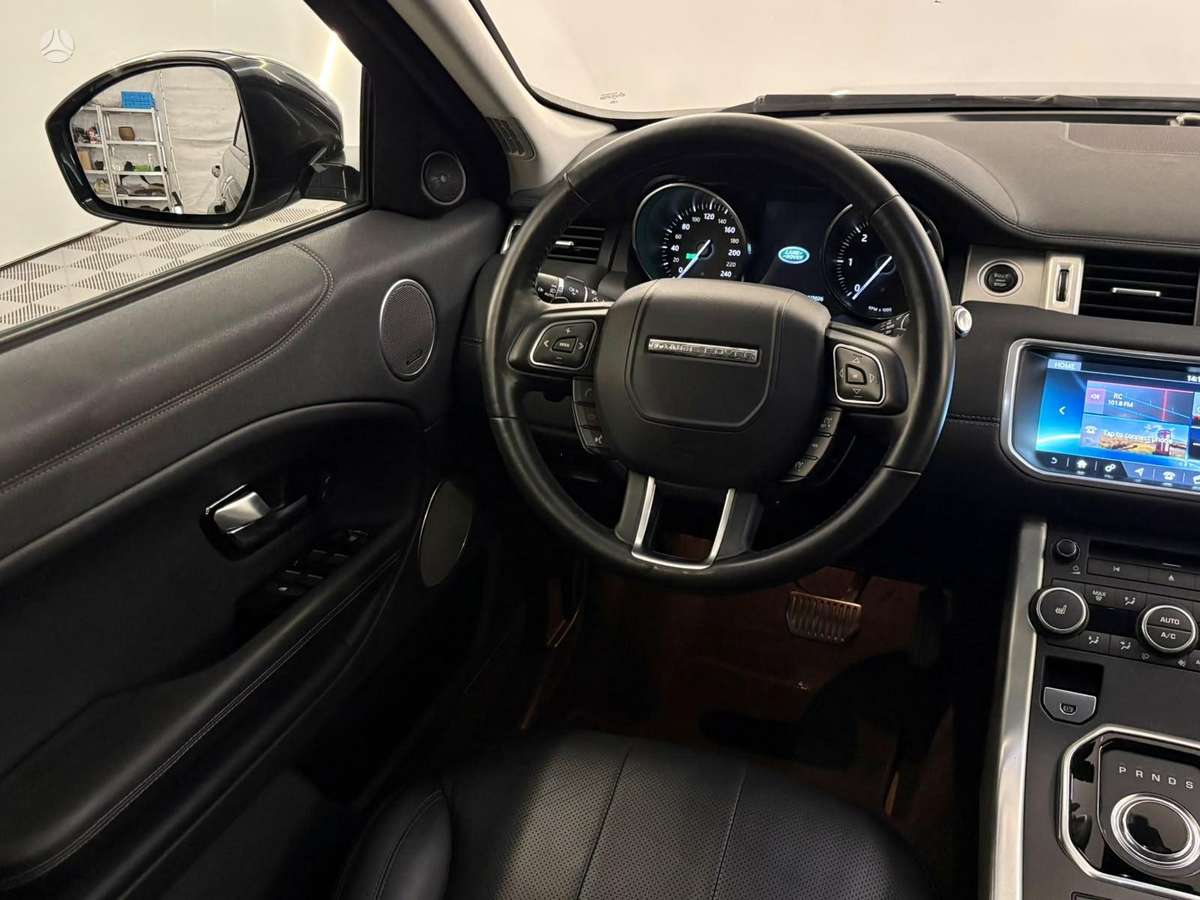 Land Rover Evoque, 2.0 l., off-road / crossover