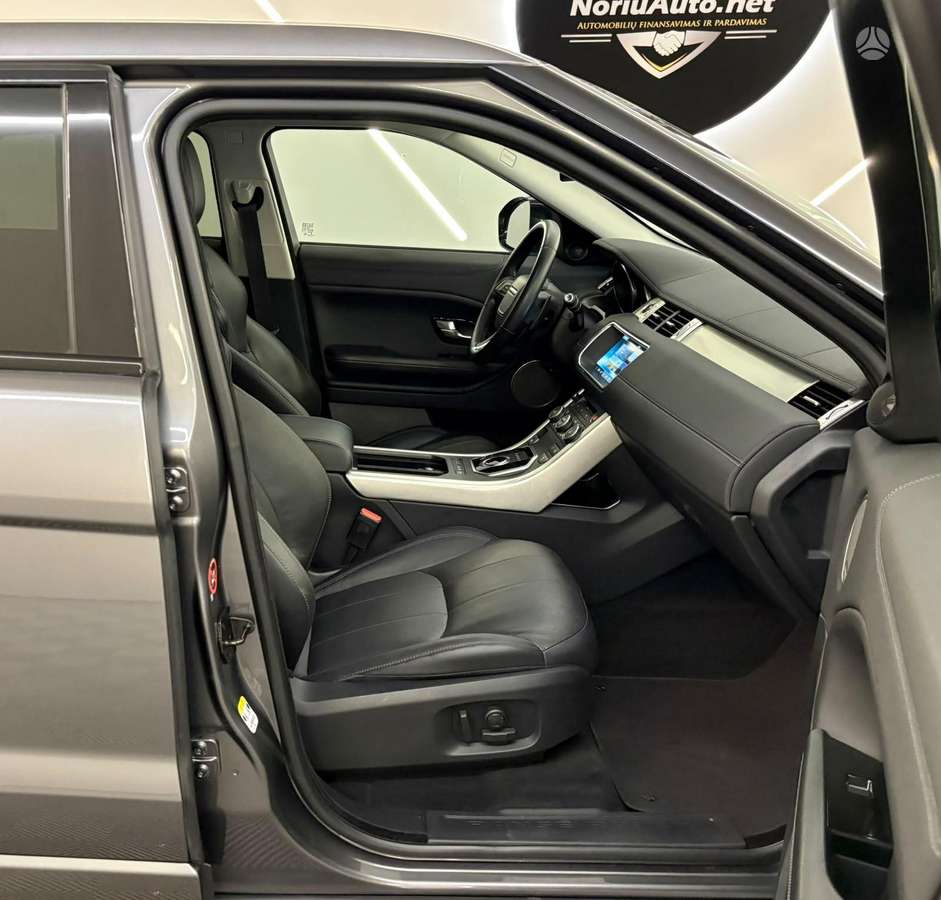 Land Rover Evoque, 2.0 l., off-road / crossover