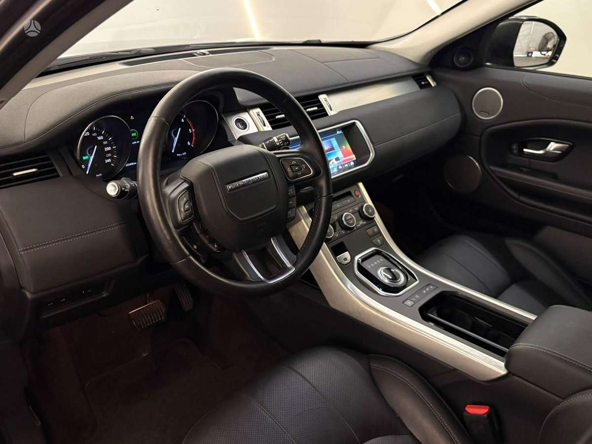 Land Rover Evoque, 2.0 l., off-road / crossover