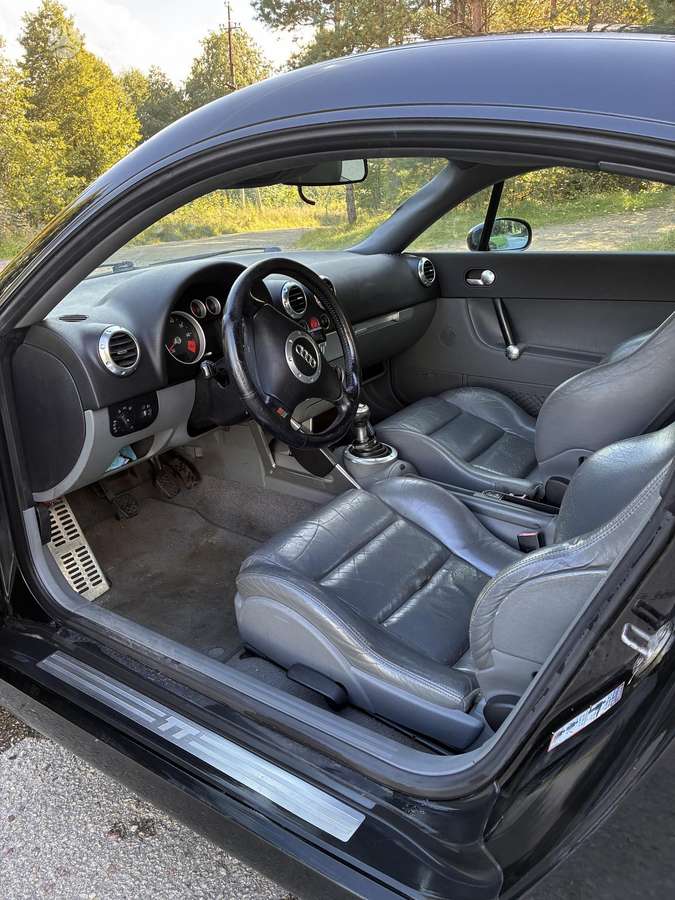 Audi TT, 1.8 l., Купе (coupe)