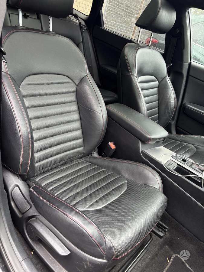 Kia Optima, 1.7 l., universalas