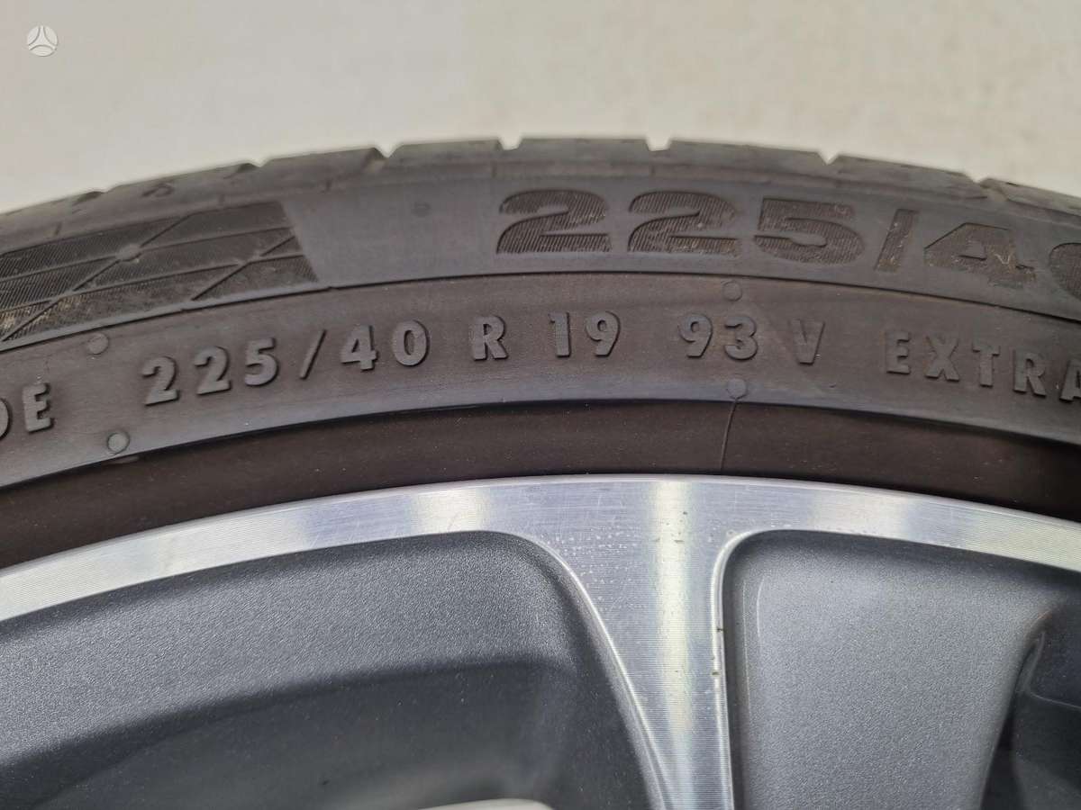 Continental 5mm, летние 225/40 R19