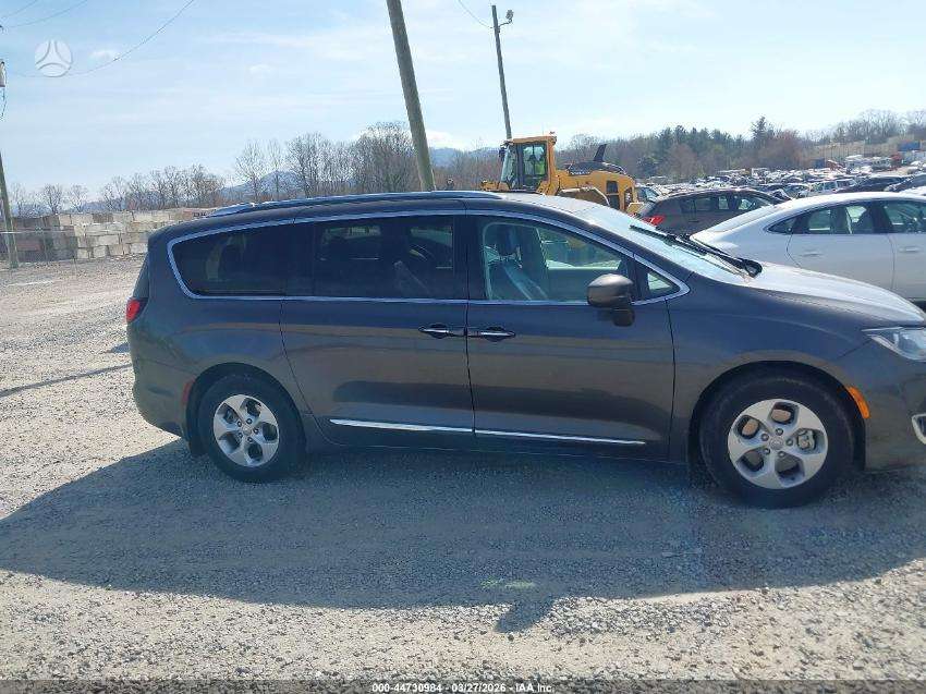 Chrysler Pacifica, 3.6 l., Минивэн