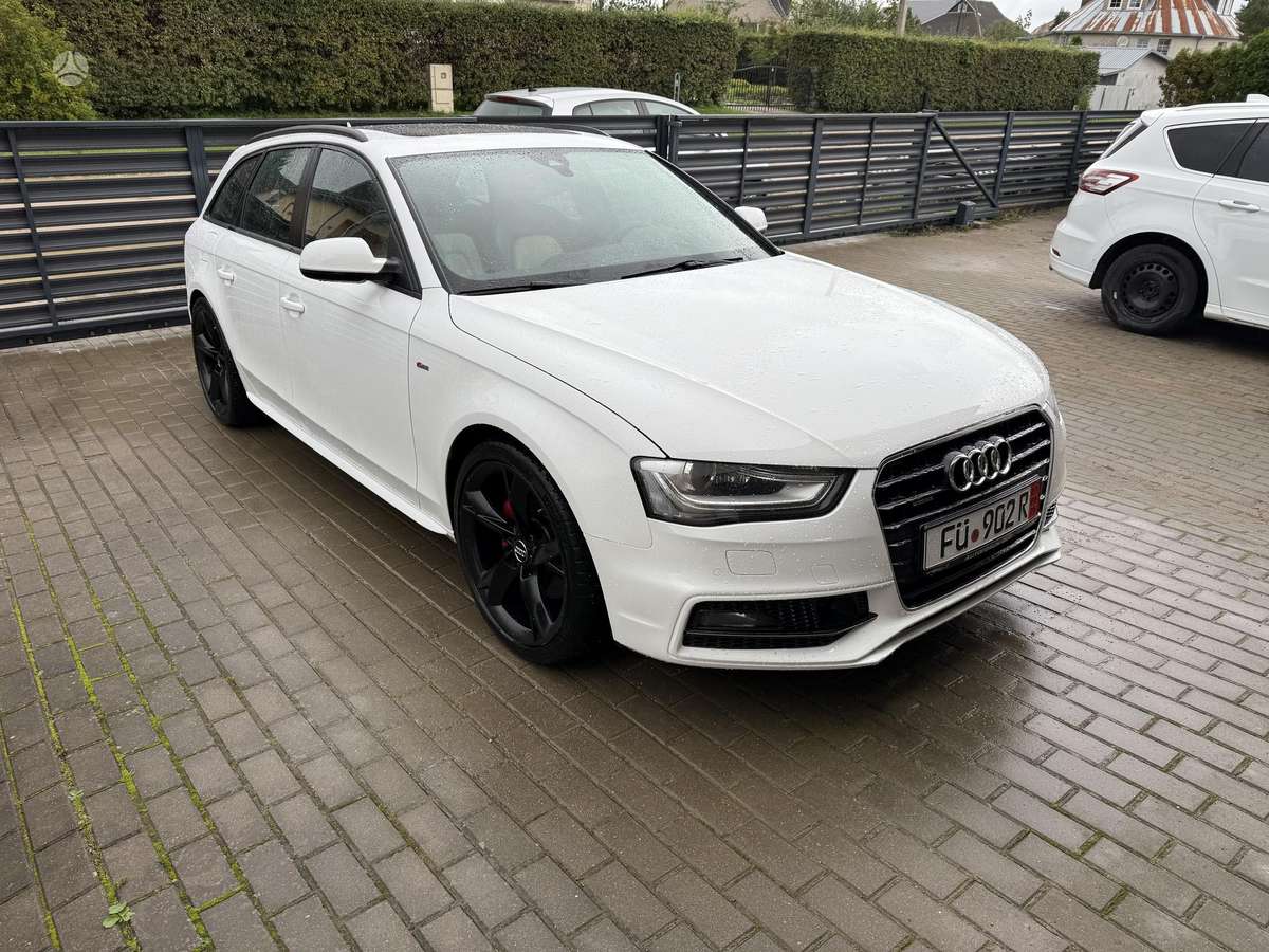 Audi A4, 3.0 l., universalas