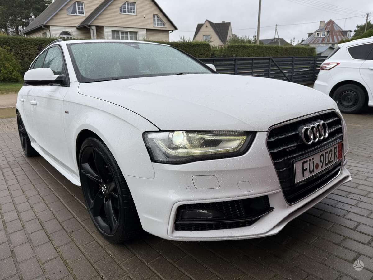 Audi A4, 3.0 l., universalas
