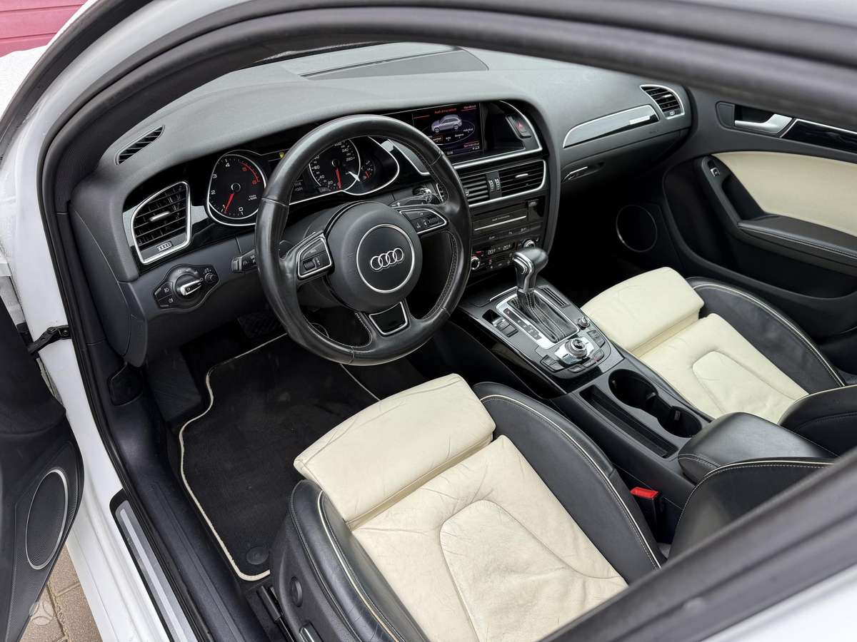 Audi A4, 3.0 l., universalas