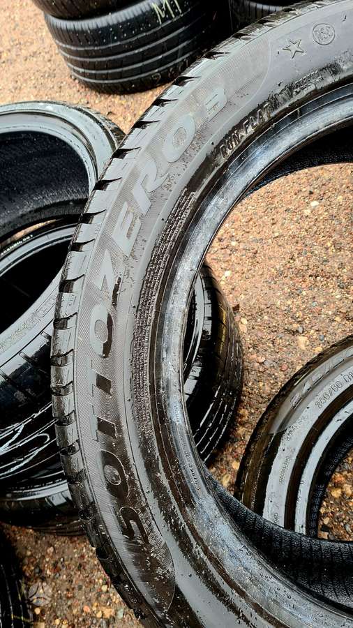 Pirelli SottoZero 3, winter 245/50 R19