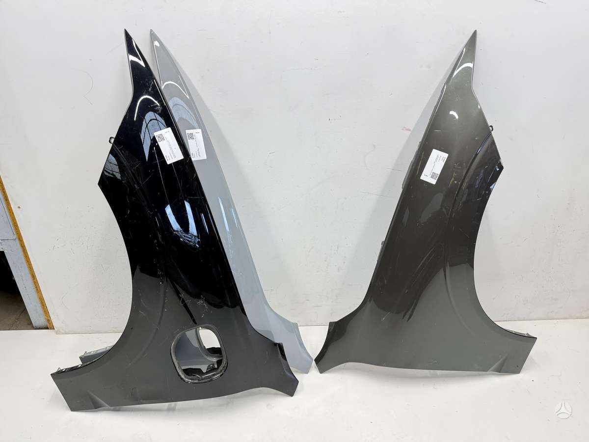 Volvo XC60 kėbulo dalys