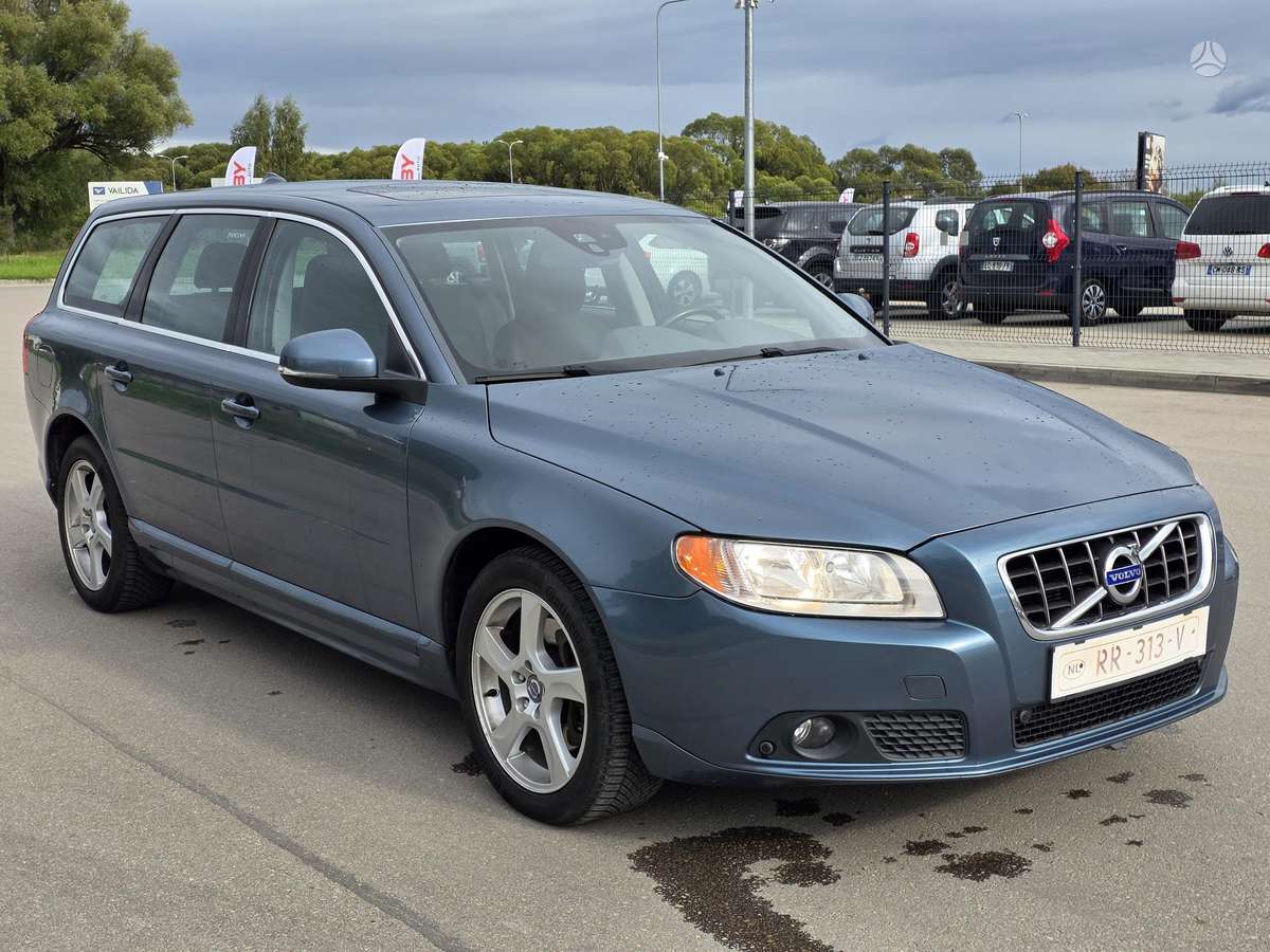 Volvo V70, 2.4 l., wagon