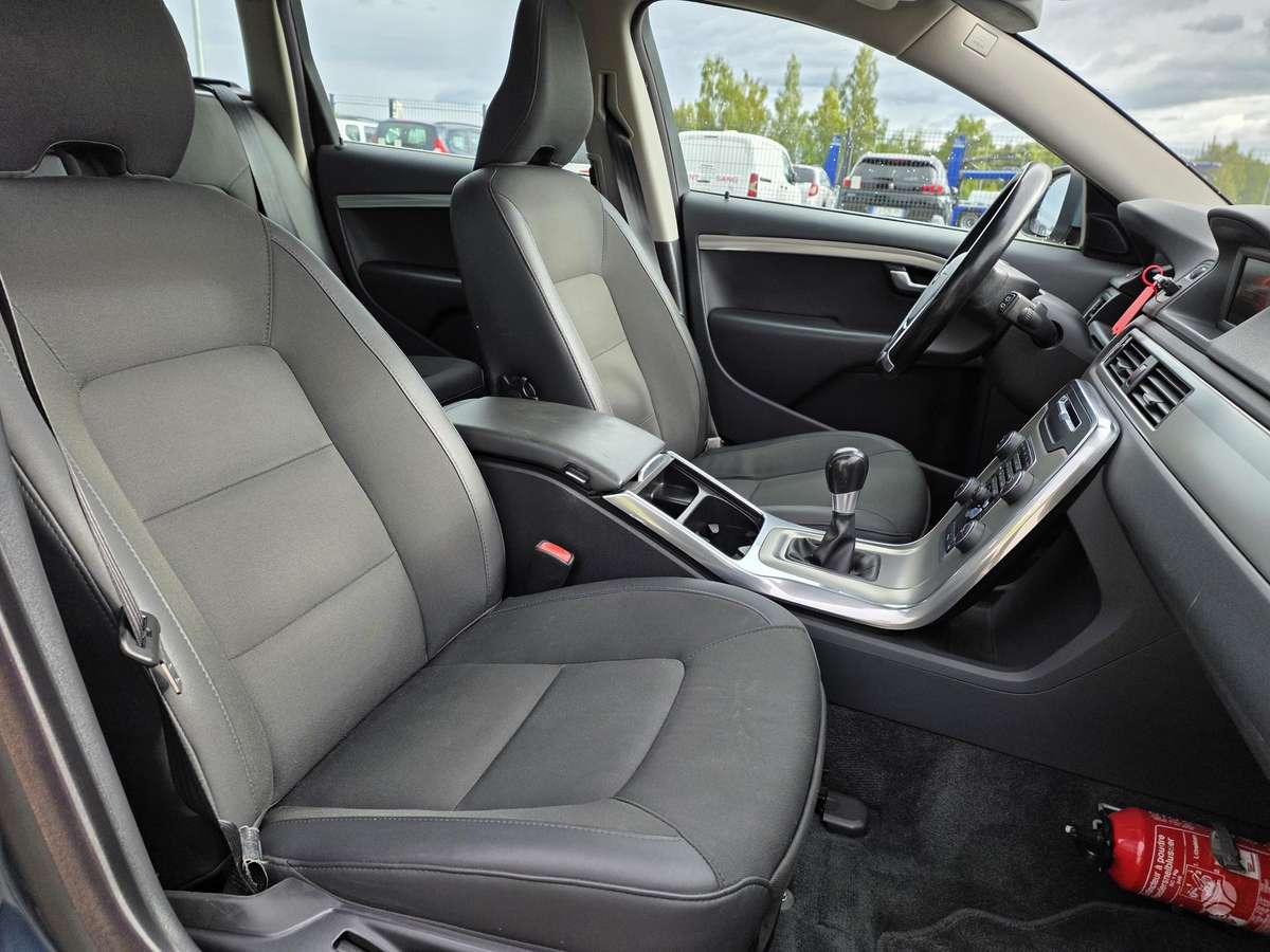Volvo V70, 2.4 l., wagon
