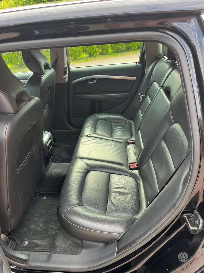 Volvo V70, 2.4 l., wagon
