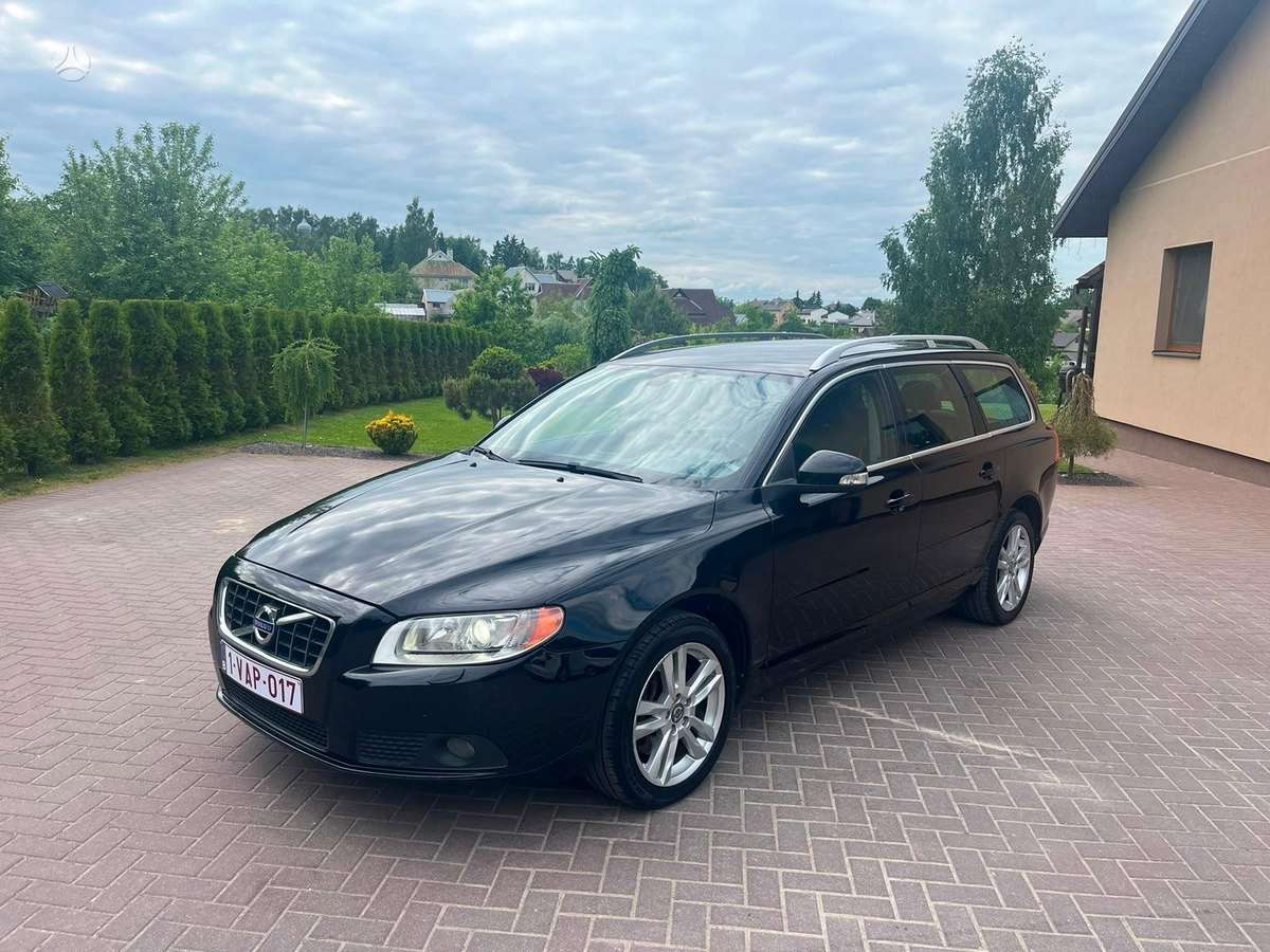 Volvo V70, 2.4 l., wagon