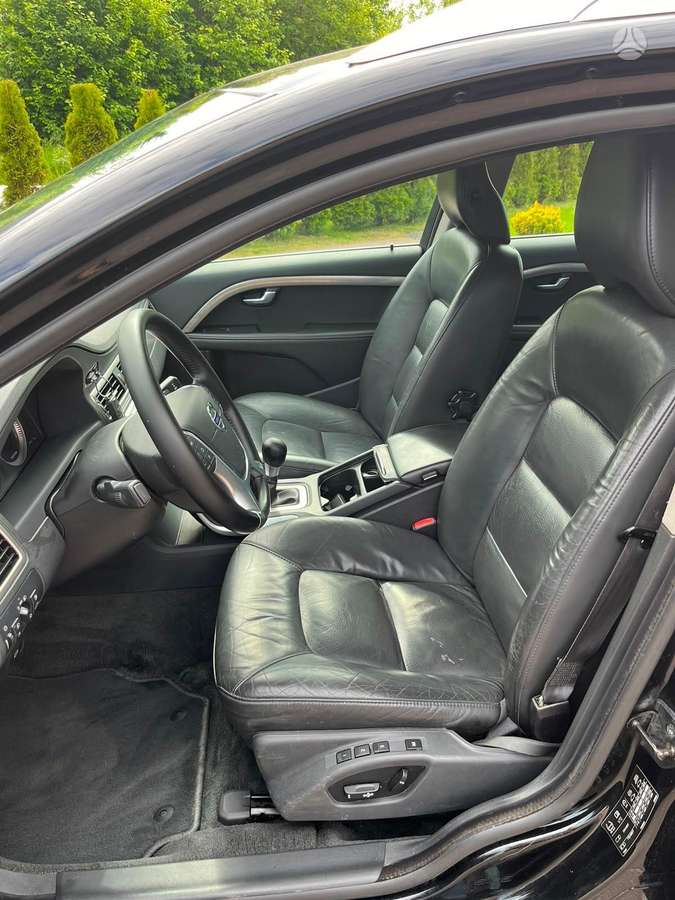 Volvo V70, 2.4 l., wagon