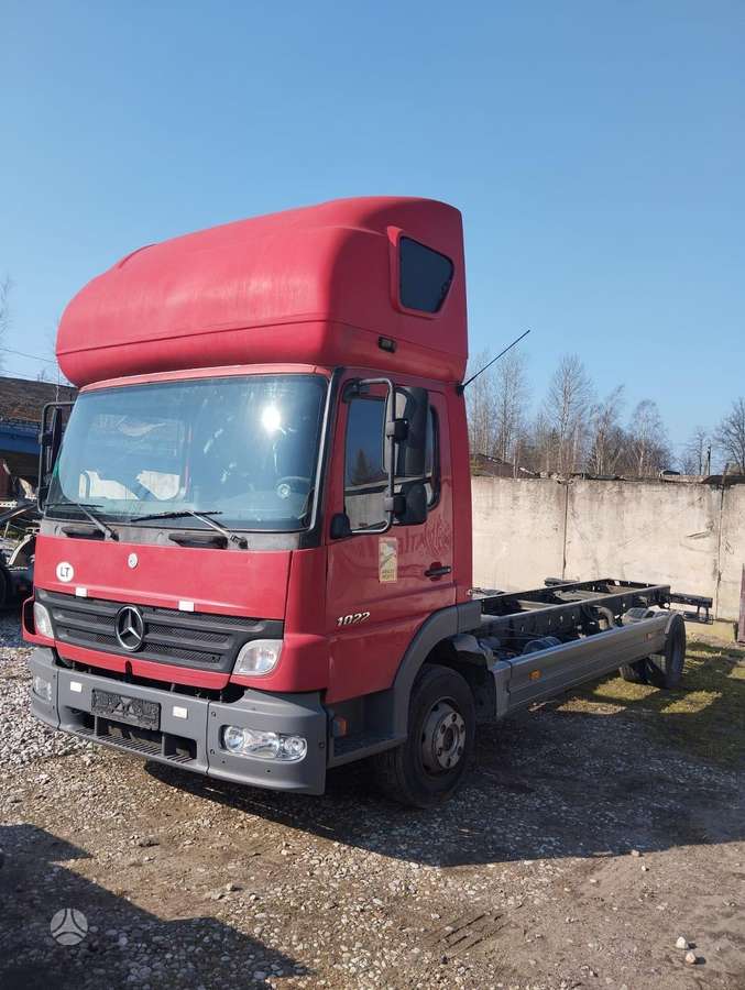 Mercedes-Benz Atego 1018, flatbeds