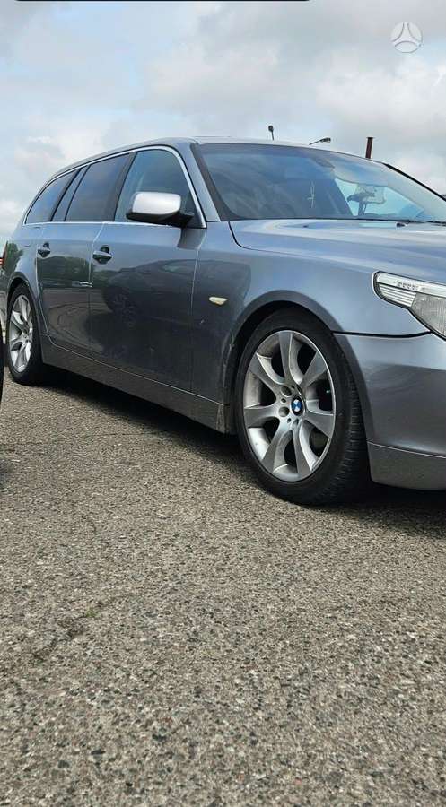 BMW 530, 2.9 l., wagon