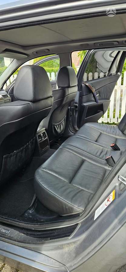 BMW 530, 2.9 l., wagon