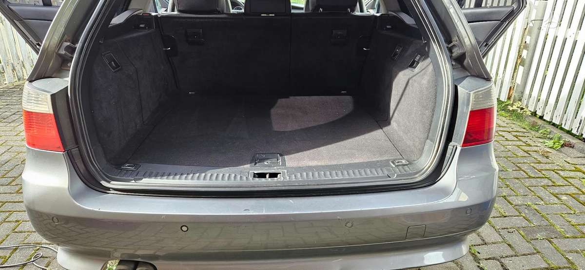 BMW 530, 2.9 l., Универсал