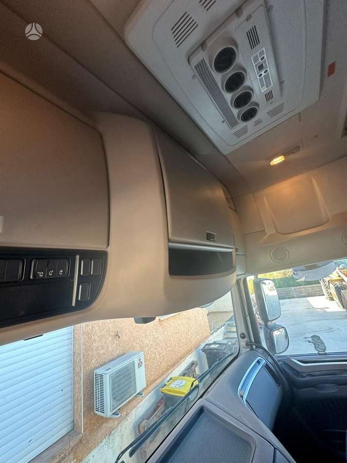 DAF XF 530 FT, RETARDER, double sleeper