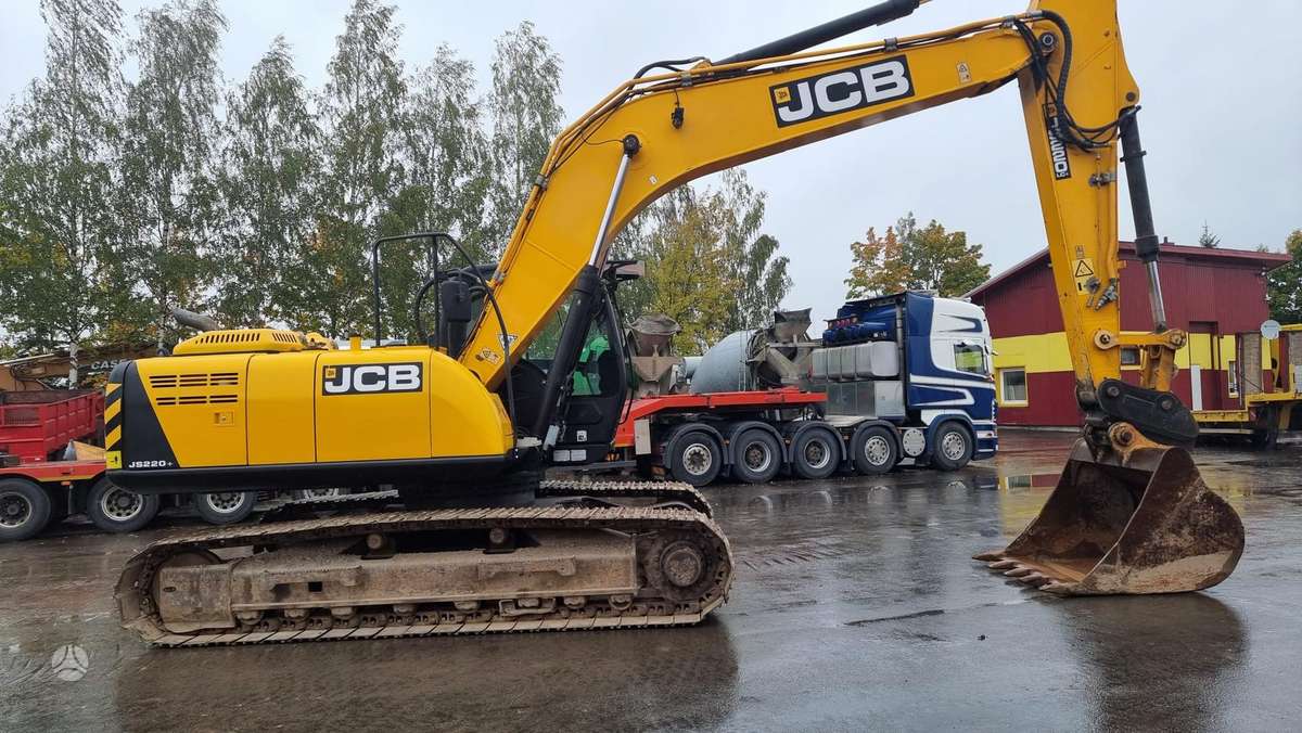 JCB JS 220 LC, ekskavatori
