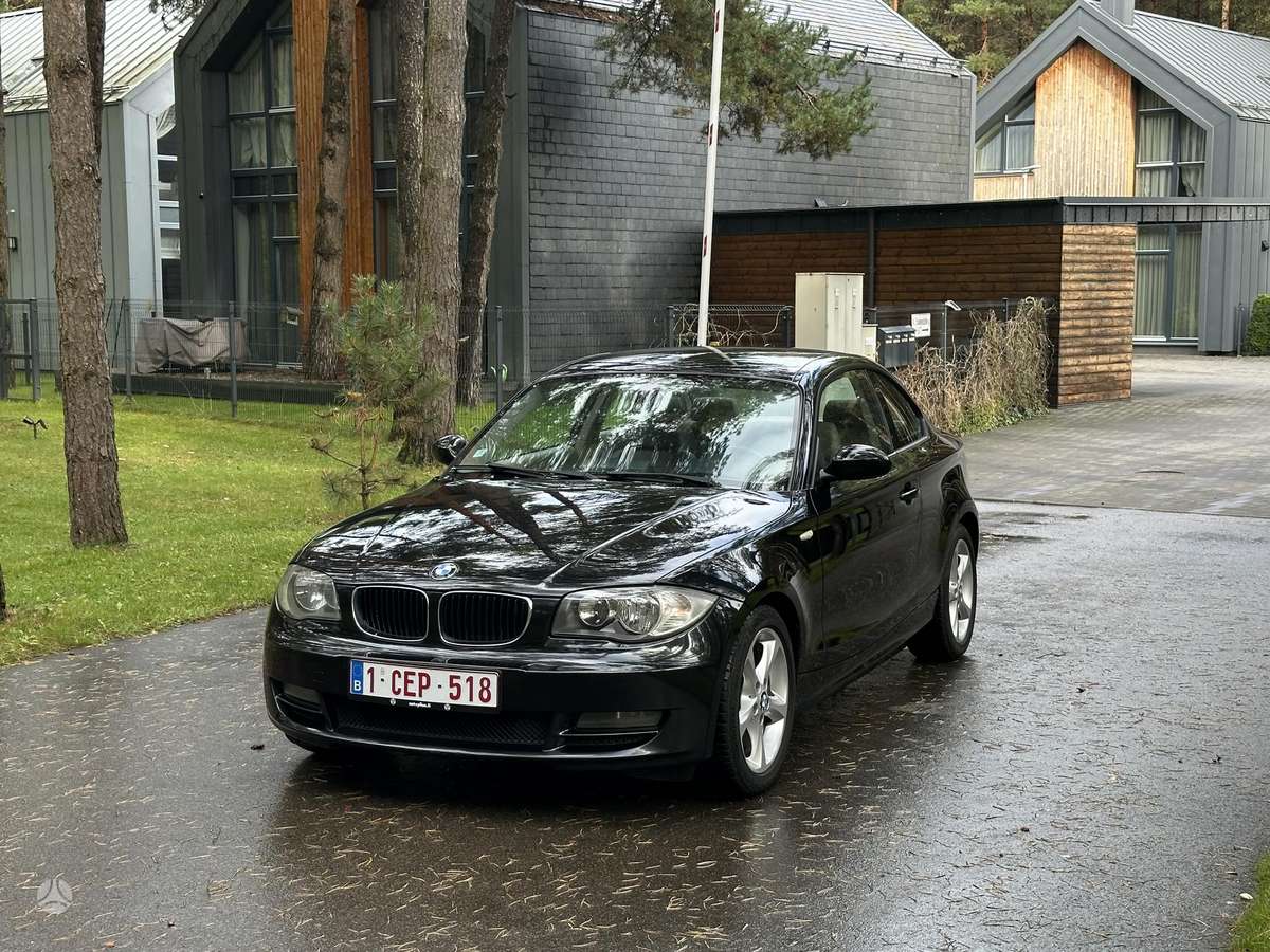BMW 120, 2.0 l., Купе (coupe)