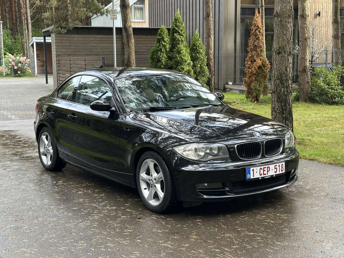 BMW 120, 2.0 l., Купе (coupe)