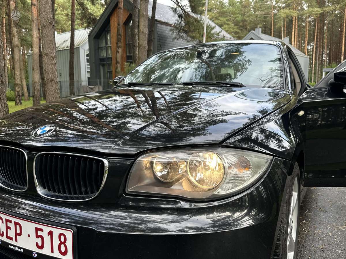 BMW 120, 2.0 l., Купе (coupe)