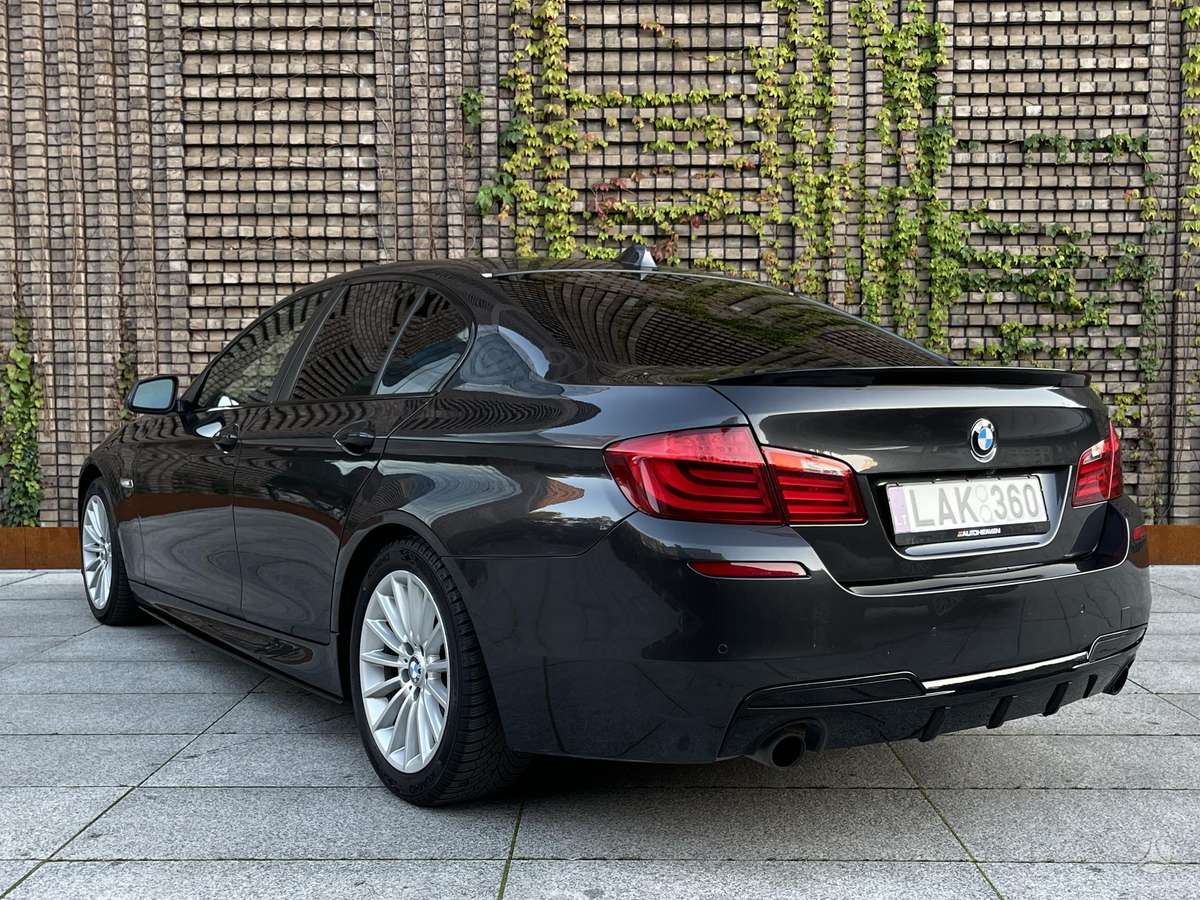 BMW 535, 3.0 l., Седан