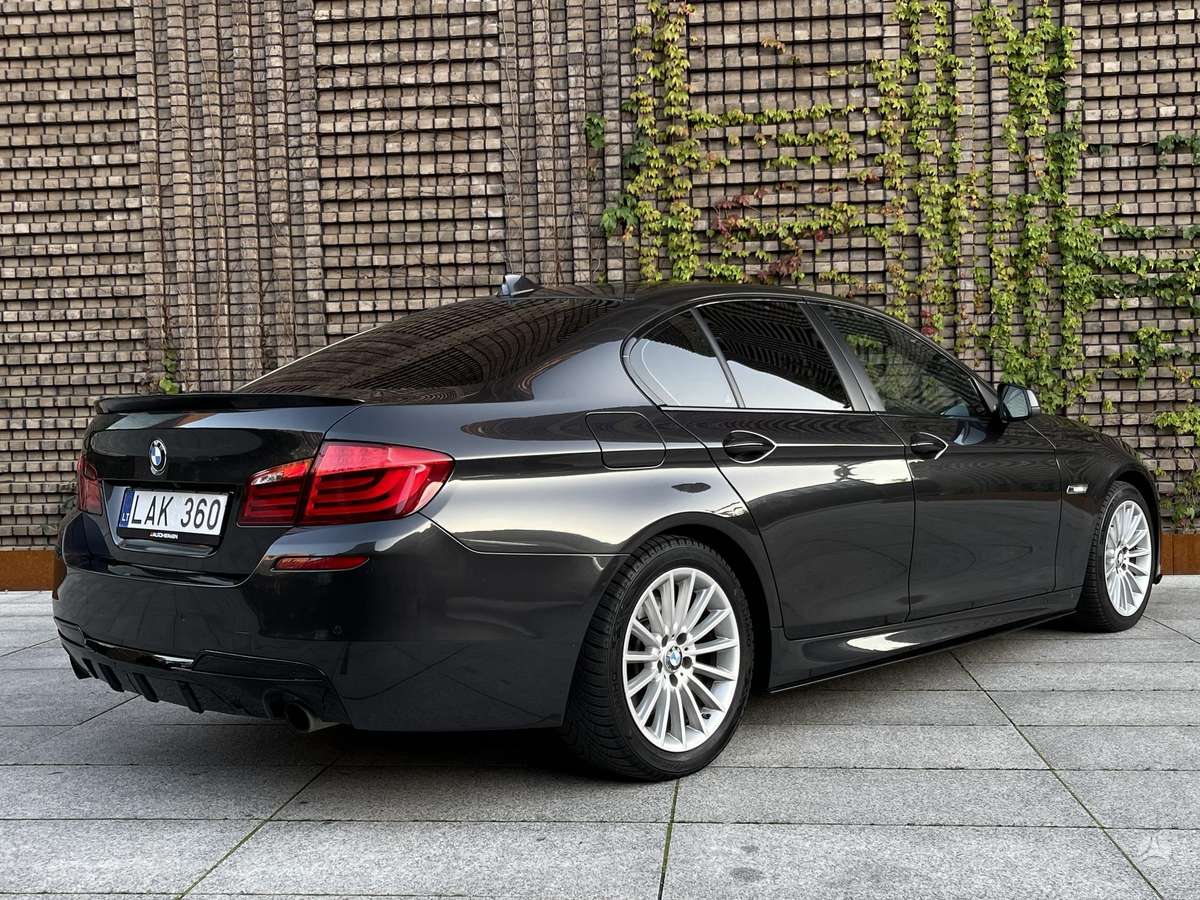 BMW 535, 3.0 l., Седан