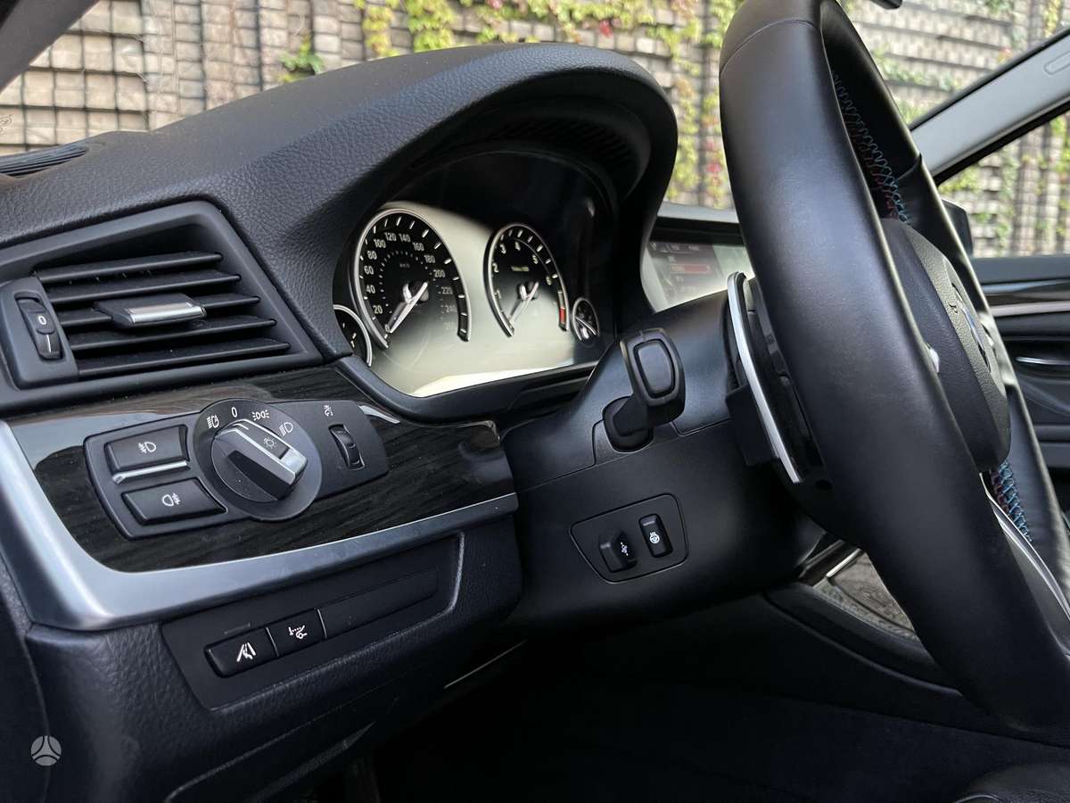 BMW 535, 3.0 l., Седан