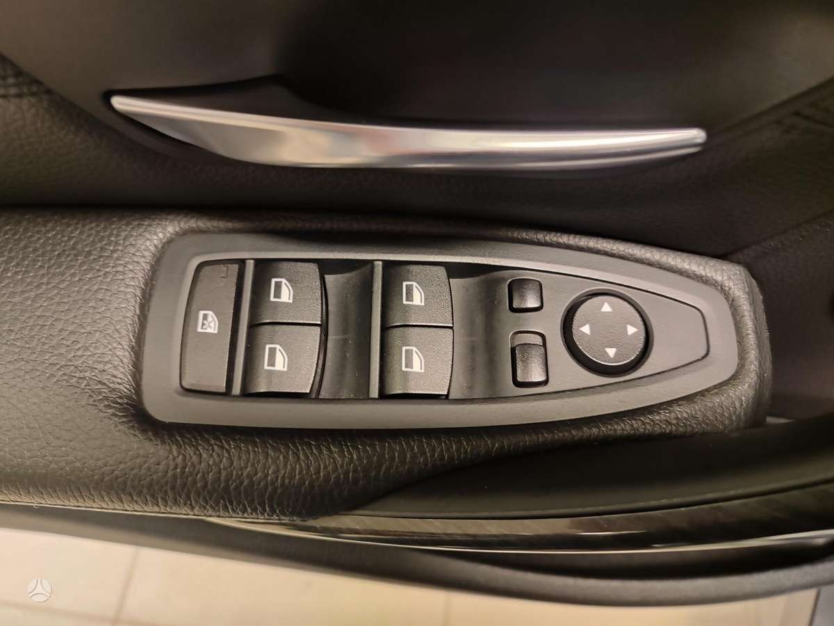 BMW 320, 2.0 l., universalas