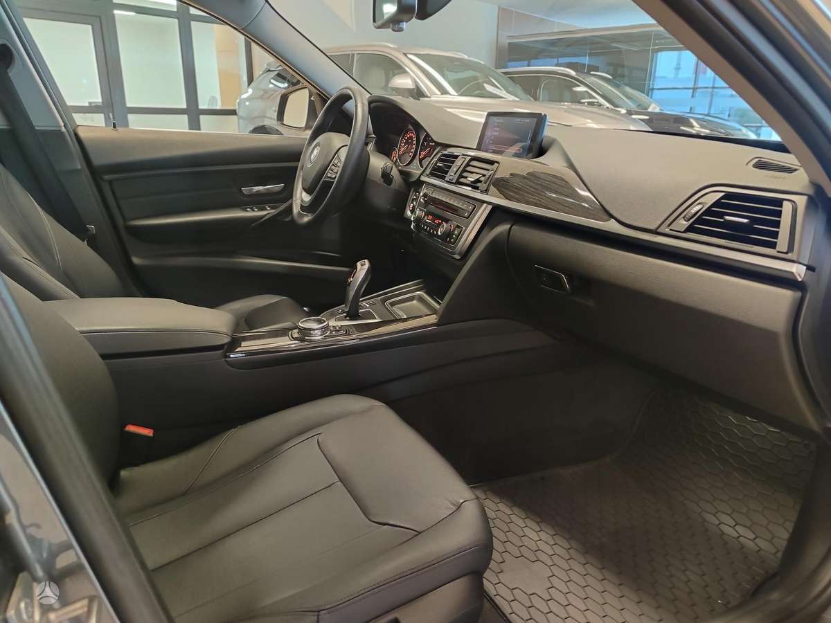 BMW 320, 2.0 l., wagon