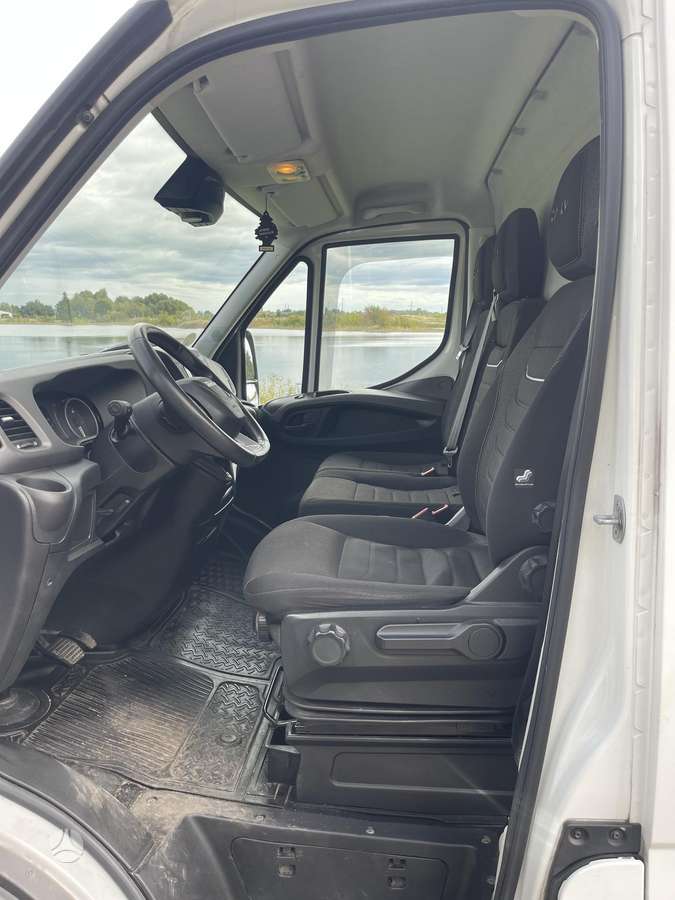Iveco Daily, 3.0 l., cargo van