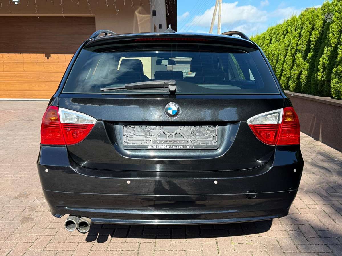 BMW 330, 3.0 l., universalas