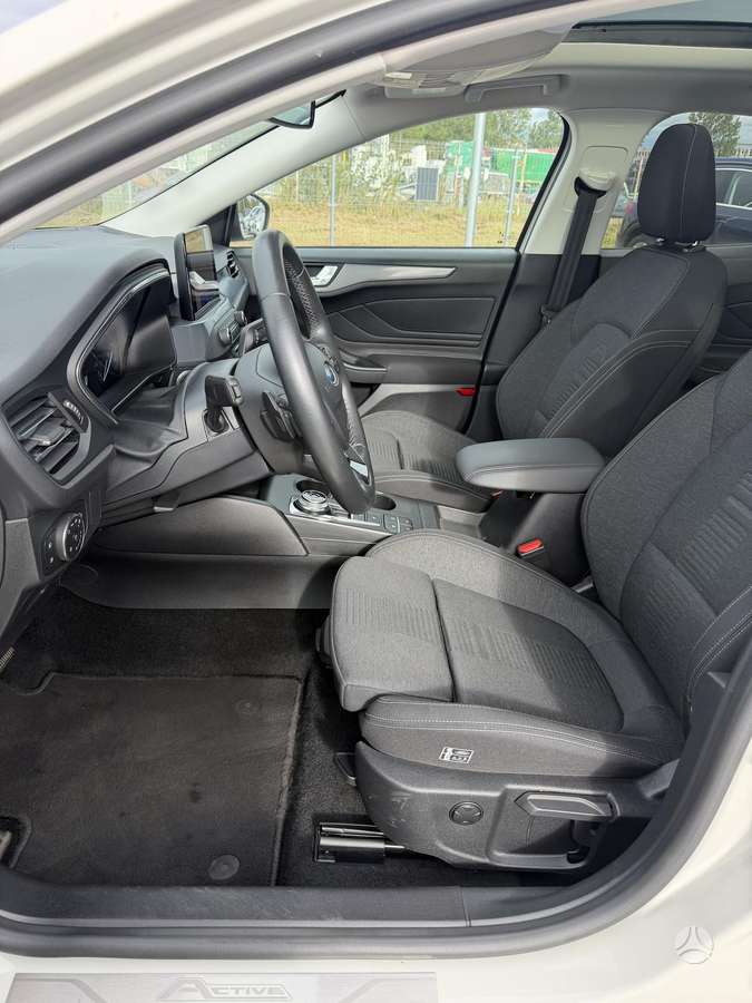 Ford Focus, 1.0 l., Универсал