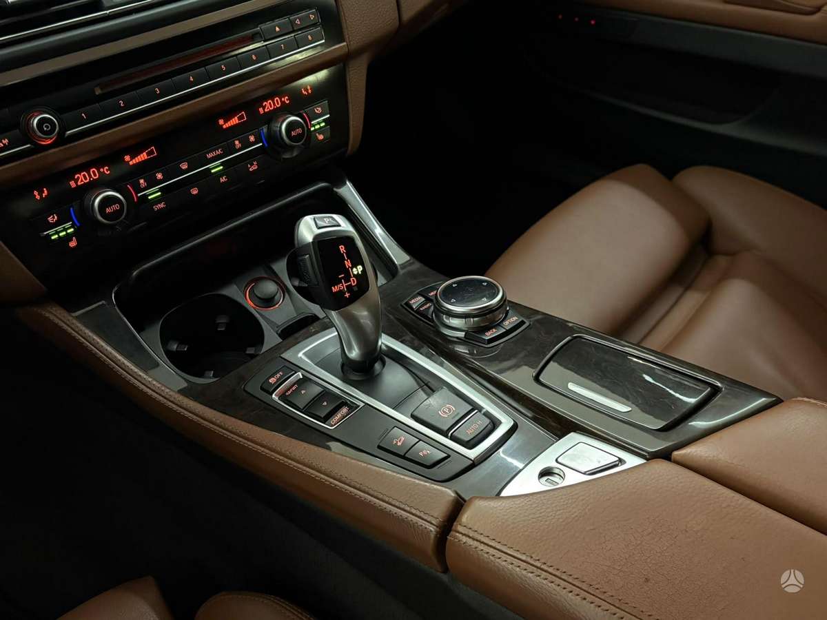 BMW 520, 2.0 l., wagon