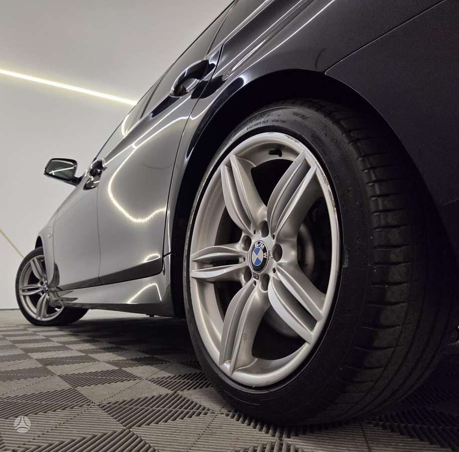 BMW 535, 3.0 l., wagon