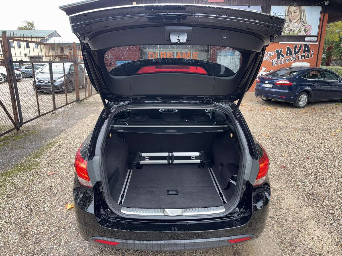 Hyundai i40, 1.7 l., Универсал