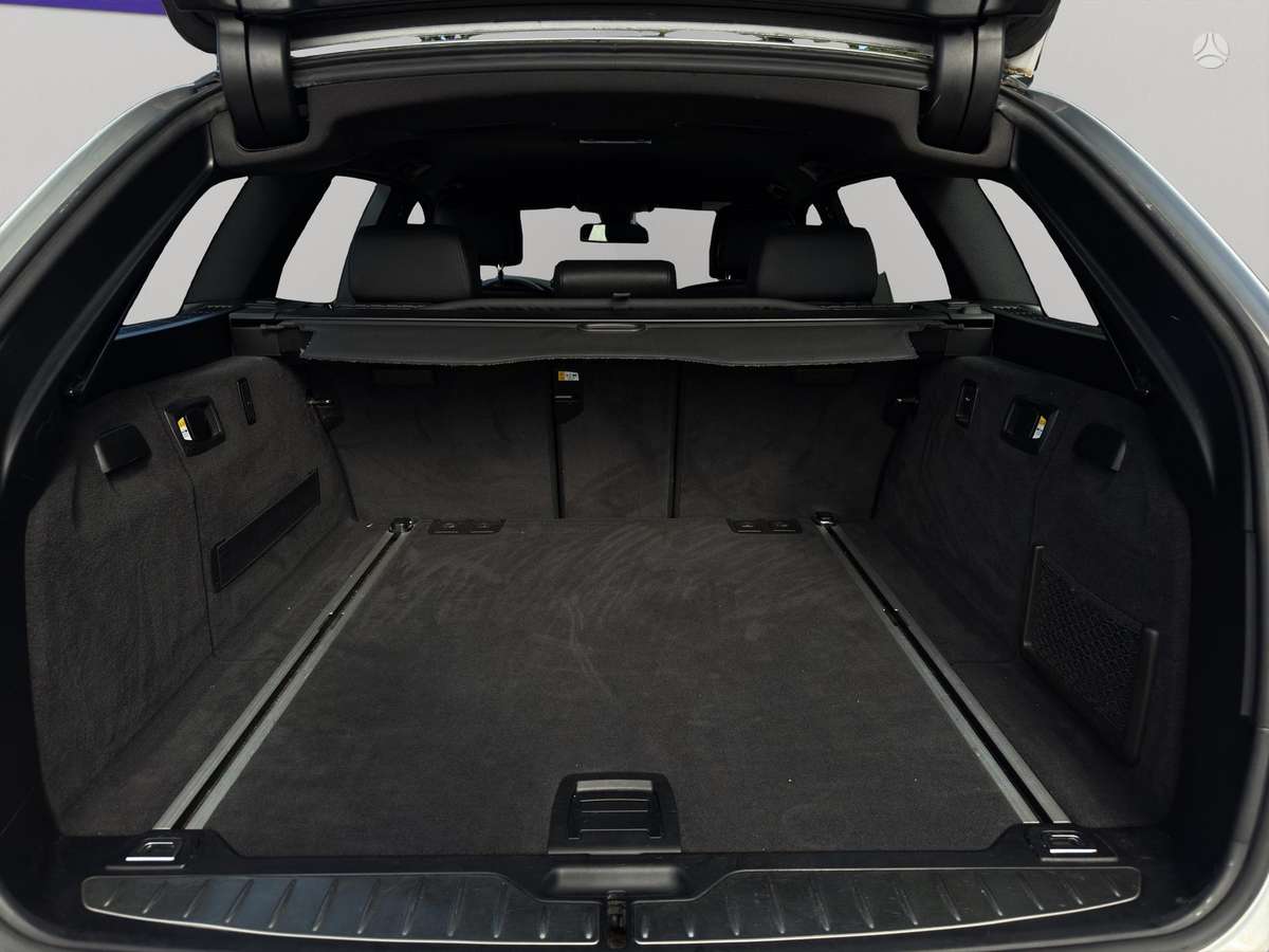 BMW 520, 2.0 l., wagon