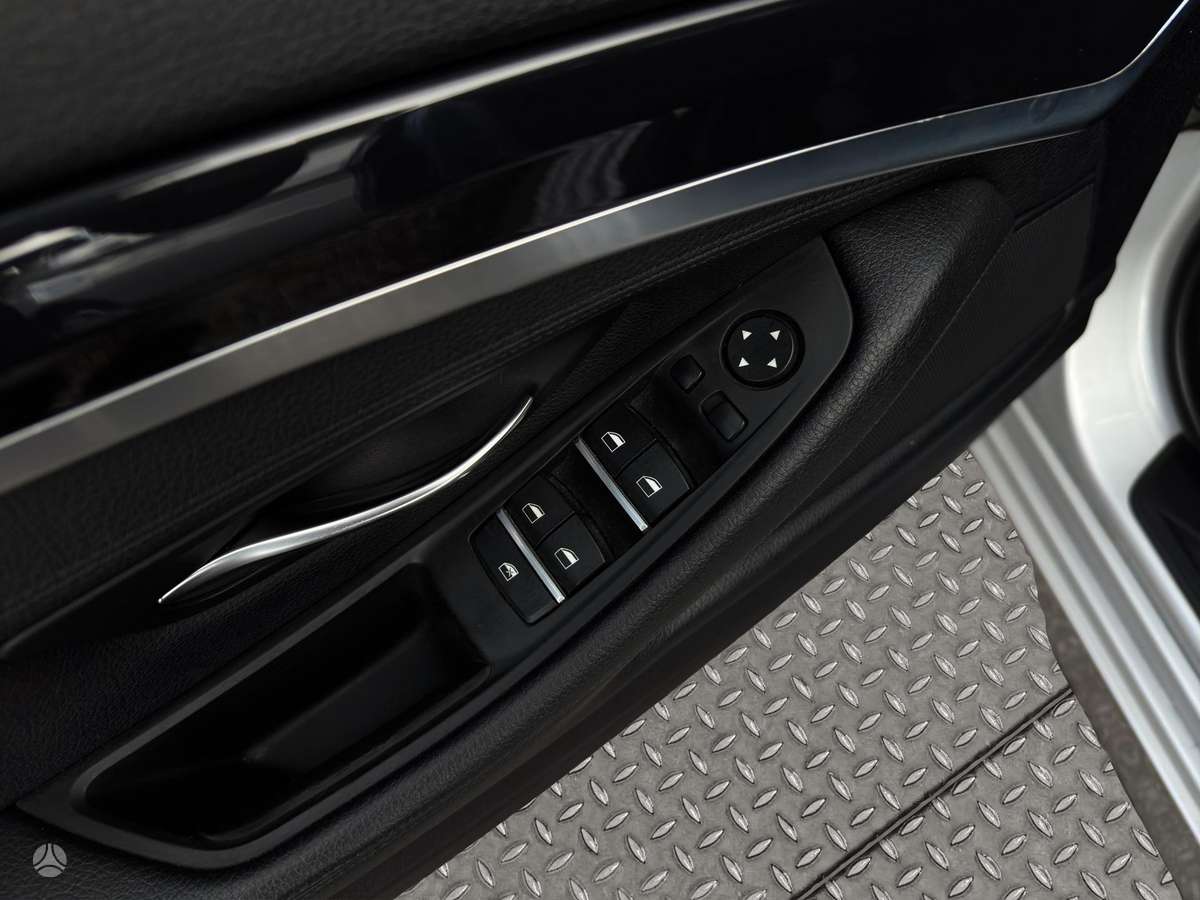 BMW 520, 2.0 l., wagon