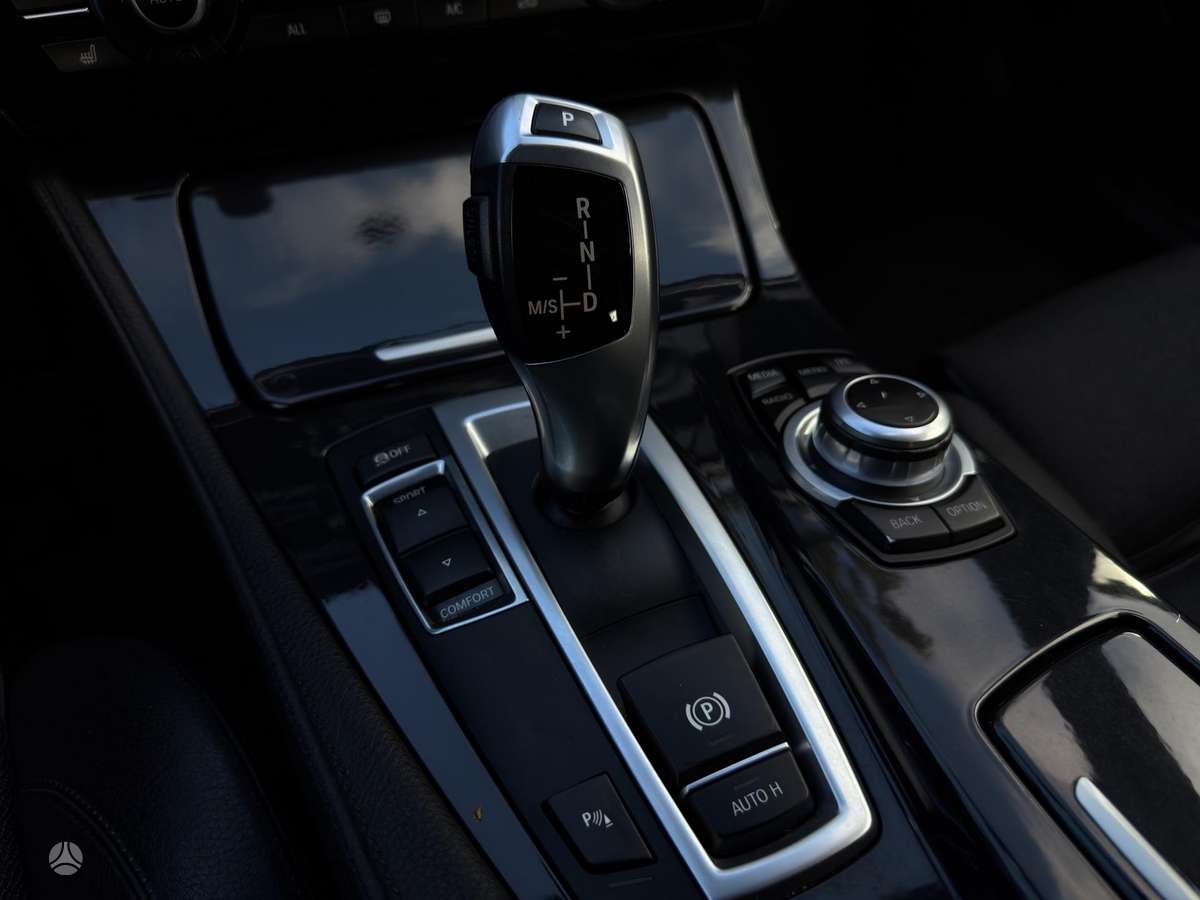 BMW 520, 2.0 l., wagon