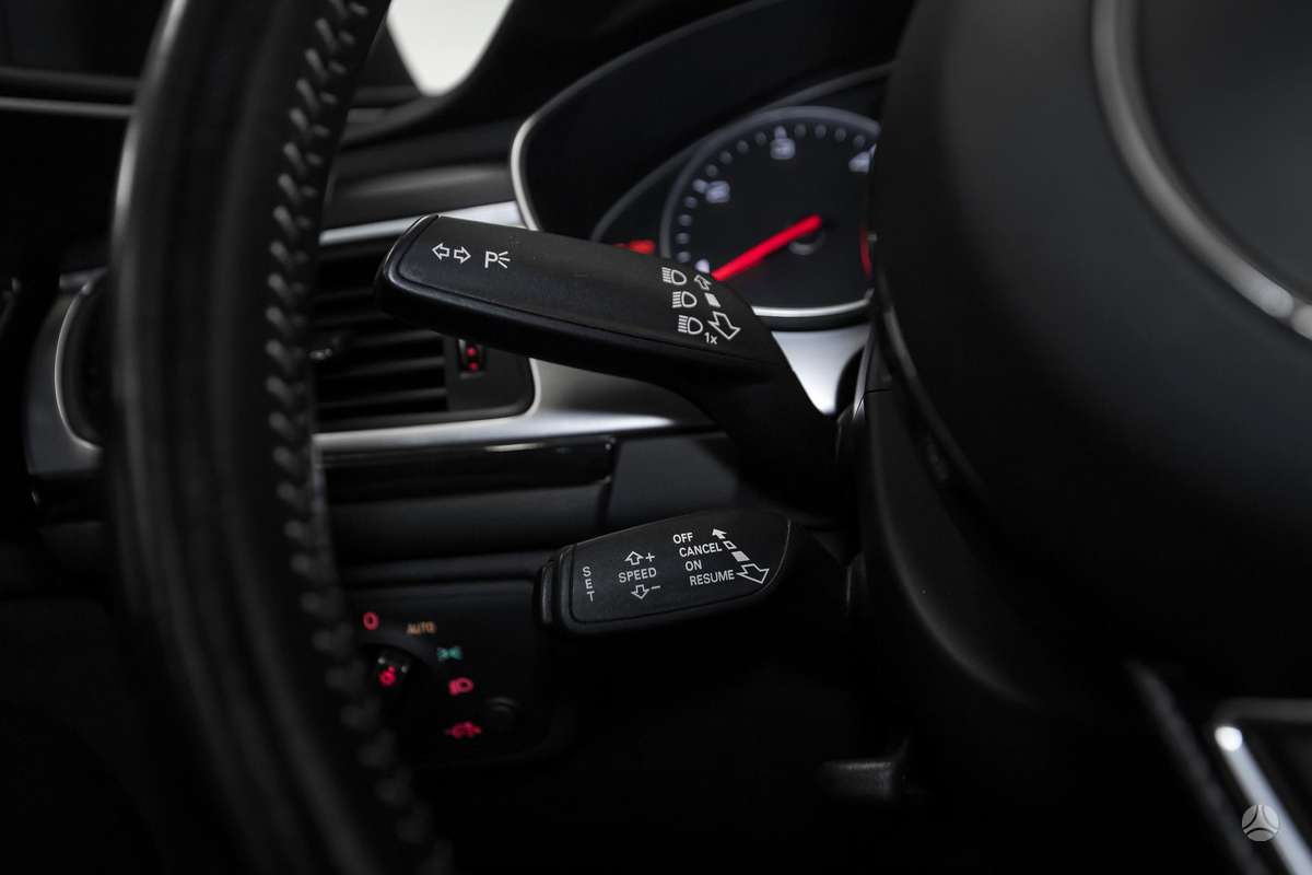 Audi A6, 3.0 l., universalas
