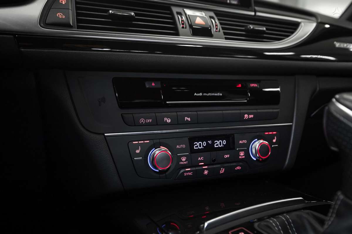 Audi A6, 3.0 l., universalas